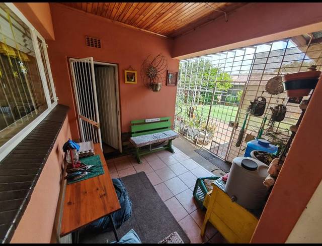 3 BEDROOM HOUSE FOR SALE IN VANDERBIJLPARK SE 1